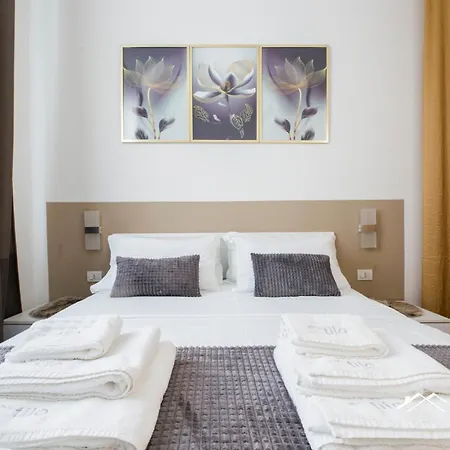 Ferry Port 1 Min, 1br, Ac, Wifi, By Tilo Apartamento
