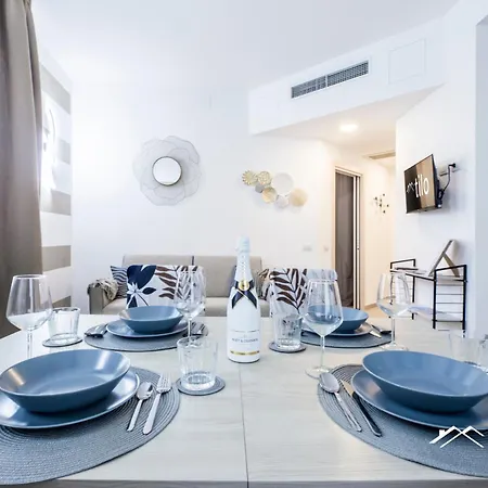 Apartamento Ferry Port 1 Min, 1br, Ac, Wifi, By Tilo *