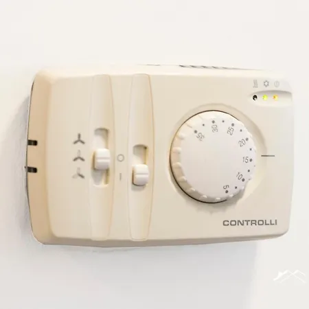 Ferry 1m| 1br| A/c| Wifi By Tilo *