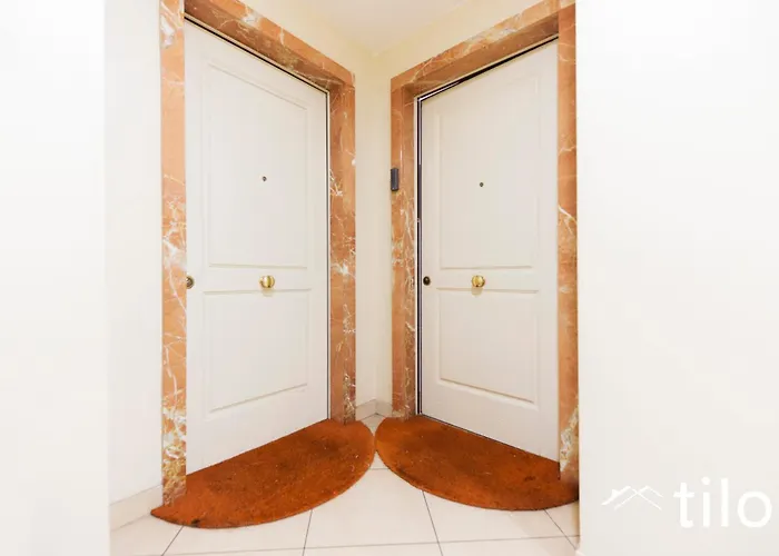 Ferry Port 1 Min, Central 1Br, Ac, Wifi, By Tilo