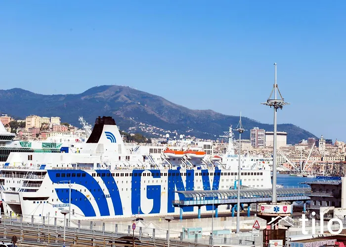 Ferry Port 1 Min, Central 1Br, Ac, Wifi, By Tilo ジェノヴァ