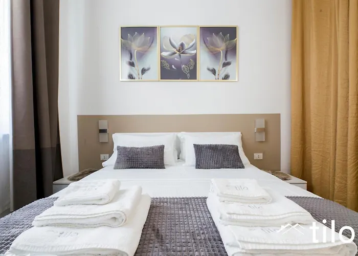 Ferry Port 1 Min, Central 1Br, Ac, Wifi, By Tilo アパート