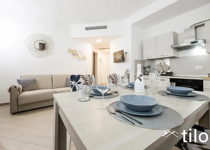 Ferry Port 1 Min, Central 1Br, Ac, Wifi, By Tilo * ジェノヴァ