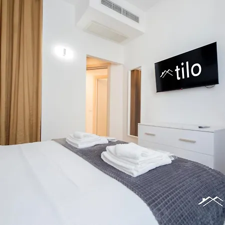 Ferry Port 1 Min, 1br, Ac, Wifi, By Tilo